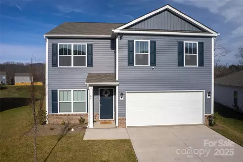 84 Madelyn Dr, Clyde, NC 28721
