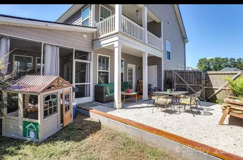 Exterior - 411 Stonefield Cir, Moncks Corner, SC 29461 photo 3 of 8