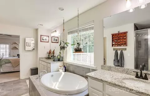 Bath - 411 Stonefield Cir, Moncks Corner, SC 29461 photo 4 of 4