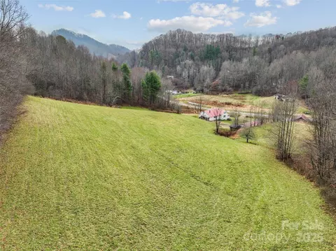 456 Windy Gap Rd, Mars Hill, NC 28754 photo 6