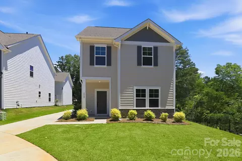 4049 Grommet Ct, Matthews, NC 28105