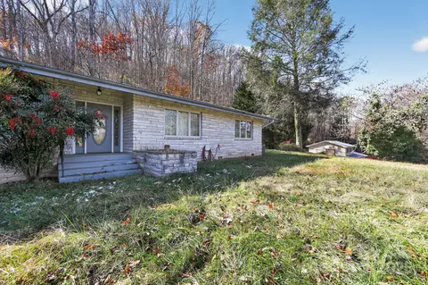 609 S Country Club Dr, Cullowhee, NC 28723