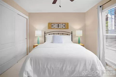 Bedroom - 18525 Harborside Dr, Cornelius, NC 28031 photo 3 of 6