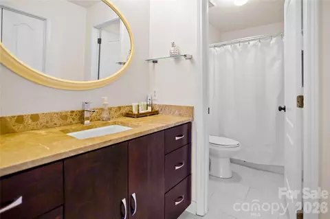 Bath - 18525 Harborside Dr, Cornelius, NC 28031 photo 1 of 2