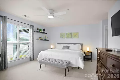 Bedroom - 18525 Harborside Dr, Cornelius, NC 28031 photo 1 of 6