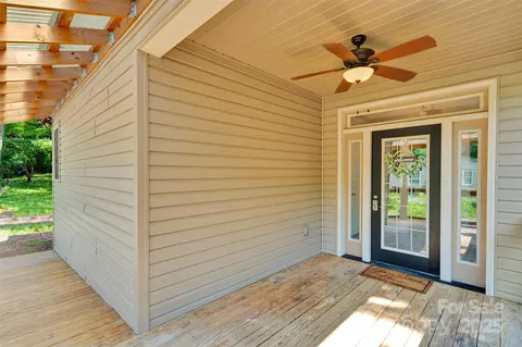 Exterior - 3333 Roberta Rd, Concord, NC 28027 photo 4 of 9