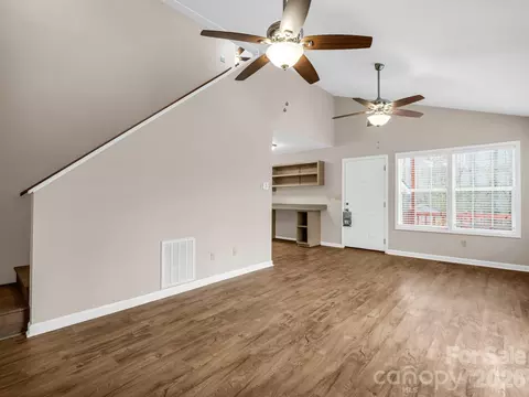 Living - 38 Renea Dr, Brevard, NC 28712 photo 3 of 4