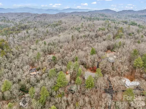 View/Area - 38 Renea Dr, Brevard, NC 28712 photo 3 of 8