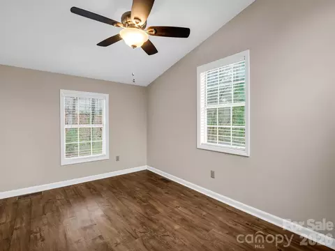 Bedroom - 38 Renea Dr, Brevard, NC 28712 photo 5 of 6