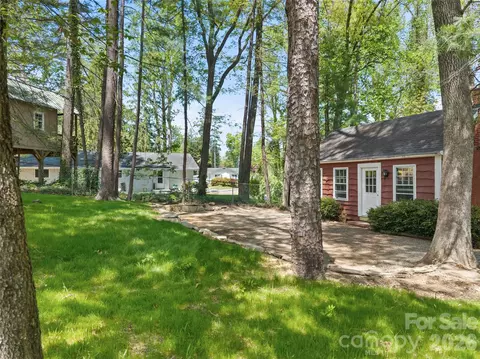 1110 3rd W Multiple Ave W #MUIPLE, Hendersonville, NC 28739