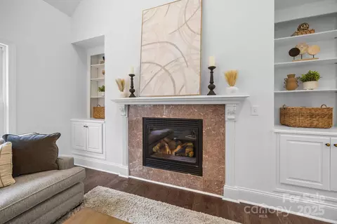 Living - 7909 Bay Pointe Dr, Denver, NC 28037 photo 4 of 4
