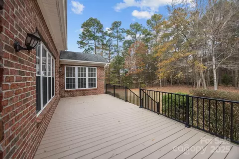Exterior - 7909 Bay Pointe Dr, Denver, NC 28037 photo 3 of 3
