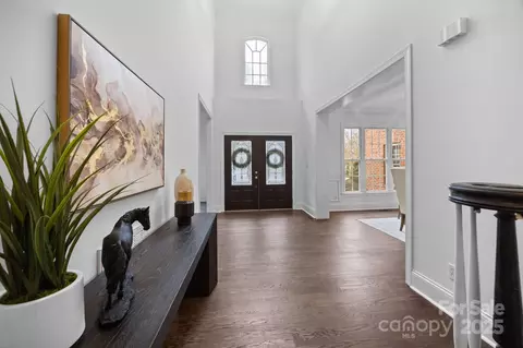 Entry Way - 7909 Bay Pointe Dr, Denver, NC 28037 photo 2 of 2