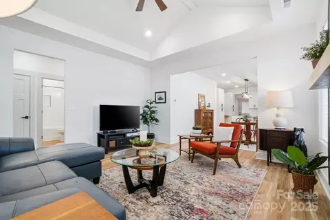 Living - 494 E 22nd St, Kannapolis, NC 28083 photo 1 of 1