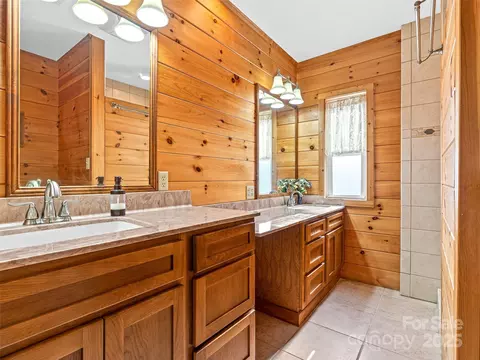 82 Morgan St, Canton, NC 28716 photo 35