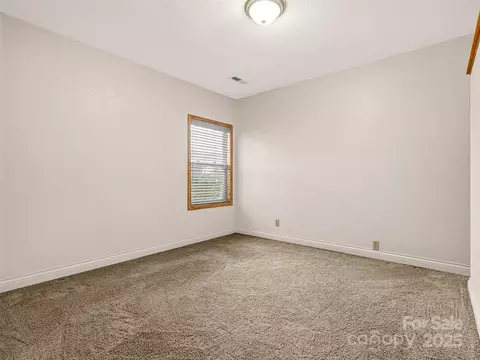 82 Morgan St, Canton, NC 28716 photo 27
