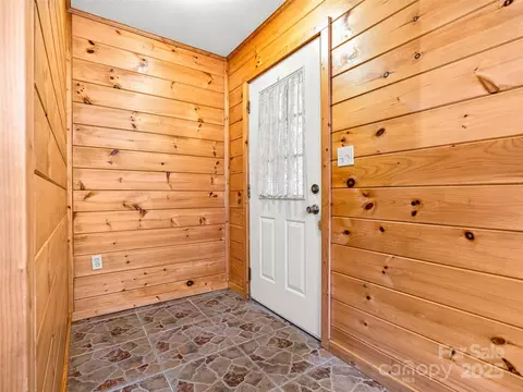 82 Morgan St, Canton, NC 28716 photo 13