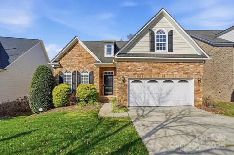 1365 Winged Foot Dr, Denver, NC 28037