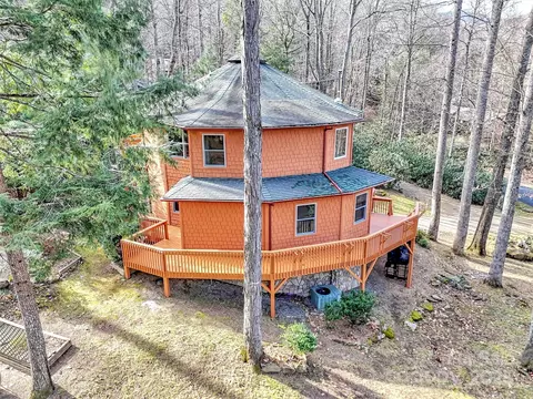 640 Timberline Dr, Maggie Valley, NC 28751