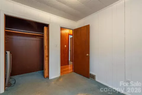 Bedroom - River Lane, Canton, NC 28716 photo 3 of 6