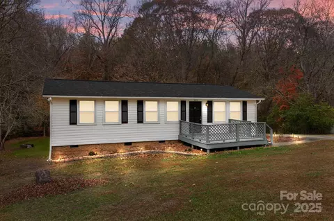 665 Firecrest Se St SE, Concord, NC 28025