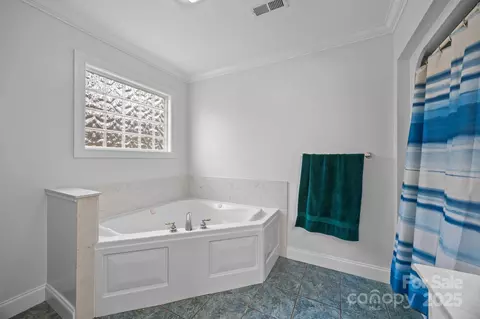 Bath - 7465 Jones Rd, Salisbury, NC 28147 photo 1 of 4