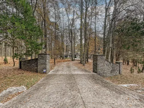 1609 Walden Pond 2829 Ln #28&29, Waxhaw, NC 28173
