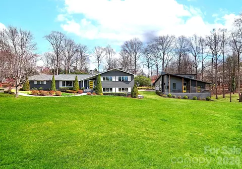 438 Country Club Acres Dr, Shelby, NC 28150