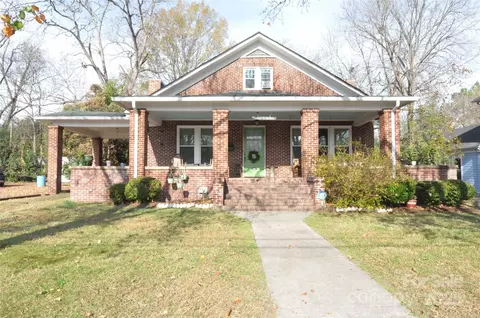 146 Saluda St, Chester, SC 29706