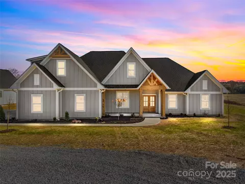 17826 Brattain Rd, Locust, NC 28097