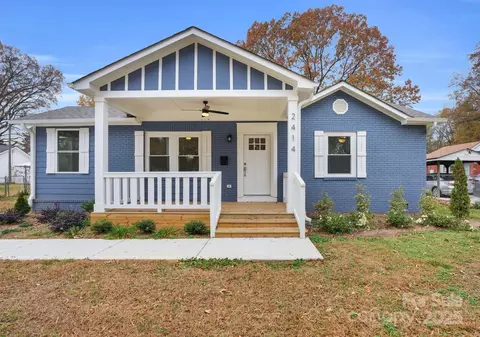 2414 Dickens Ave, Charlotte, NC 28208
