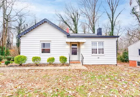 704 Earl Rd, Shelby, NC 28150