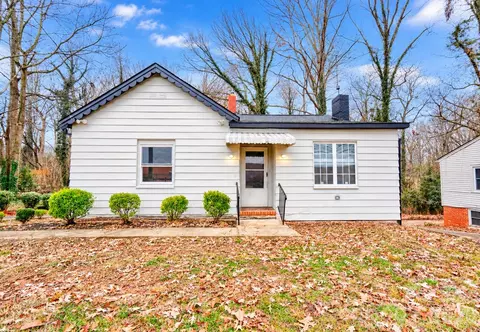 704 Earl Rd, Shelby, NC 28150