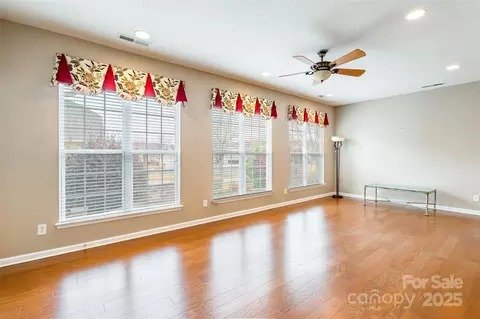 Living - 2050 Yellowstone Dr, Fort Mill, SC 29707 photo 9 of 11