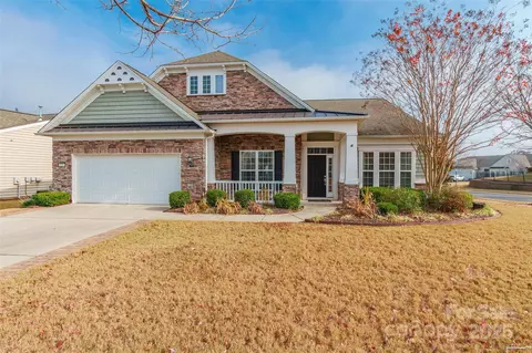Exterior - 2050 Yellowstone Dr, Fort Mill, SC 29707 photo 1 of 7