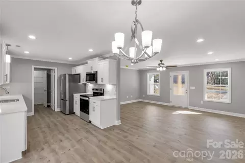 2166 Reeves Rd, Lancaster, SC 29720 photo 7