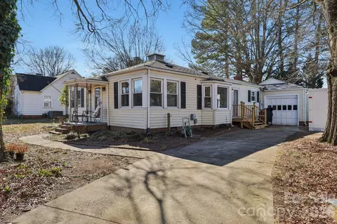 2800 Pennsylvania Ave, Kannapolis, NC 28083