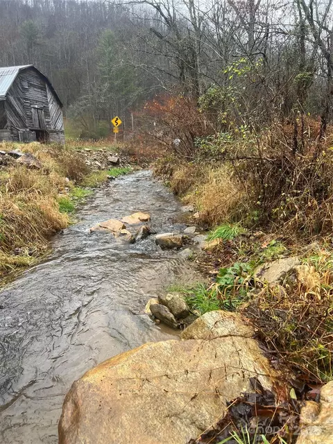 Little Creek Road, Burnsville, NC 28714