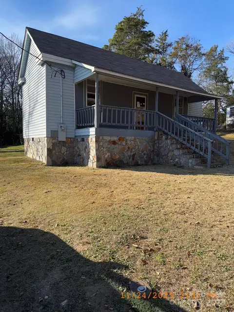1217 Roberdell Rd, Rockingham, NC 28379