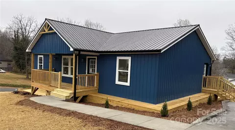 236 Wilson Nw St NW, Lenoir, NC 28645