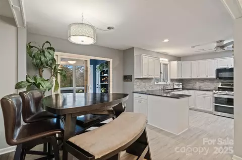 16144 Tana Tea Cir, Tega Cay, SC 29708 photo 12