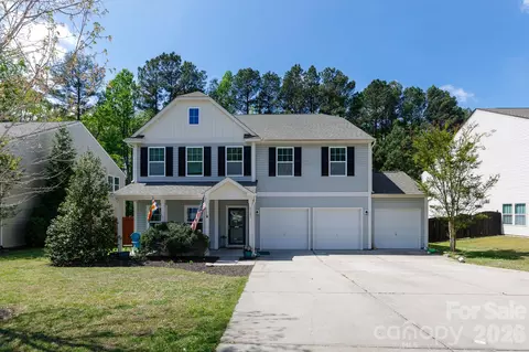 3121 Crosswind Dr, Fort Mill, SC 29707