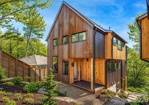 173 Houston Pl, Asheville, NC 28801