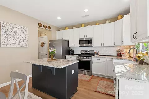 Kitchen - 10913 Tailwater St, Davidson, NC 28036 photo 1 of 3
