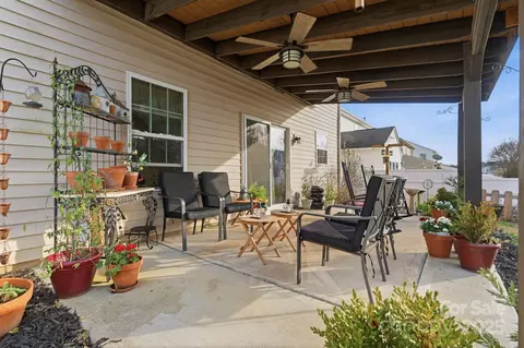 Exterior - 10913 Tailwater St, Davidson, NC 28036 photo 1 of 2
