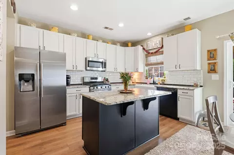 Kitchen - 10913 Tailwater St, Davidson, NC 28036 photo 2 of 3