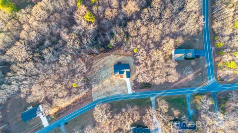 4000 Hoke St, Claremont, NC 28610