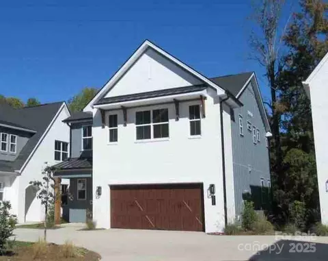 521 Zinc Dr, Tega Cay, SC 29708
