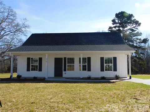 216 Mcclain St, York, SC 29745