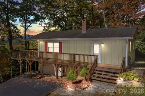265 Dameron Dr, Blowing Rock, NC 28605